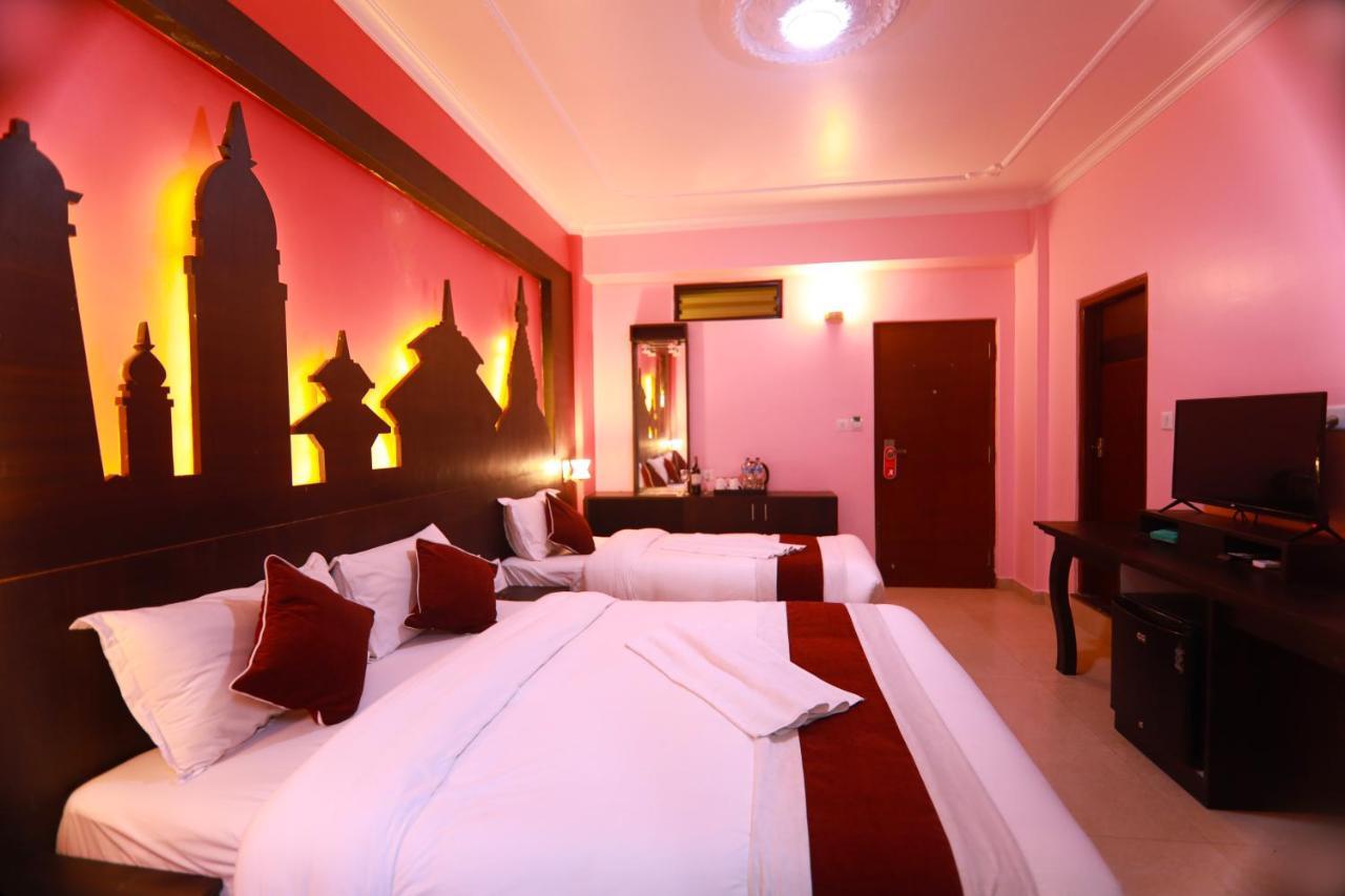 Hotel Task International Pokhara Extérieur photo