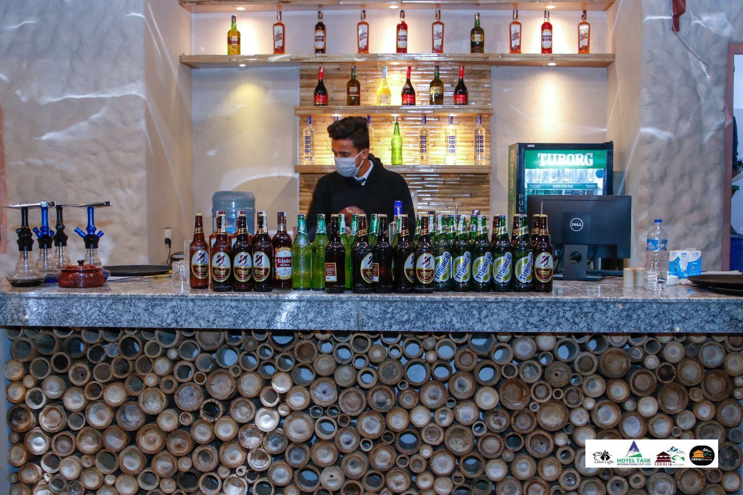 Hotel Task International Pokhara Extérieur photo